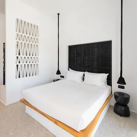 Hotiday Mykonos Szálloda 4*